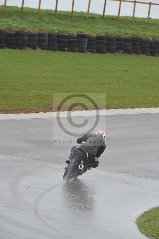 Motorcycle action photographs;anglesey circuit;anglesey trackday photographs;event digital images;eventdigitalimages;no limits trackday;oulton park circuit cheshire;peter wileman photography;trackday;trackday digital images;trackday photos;ty croes circuit wales