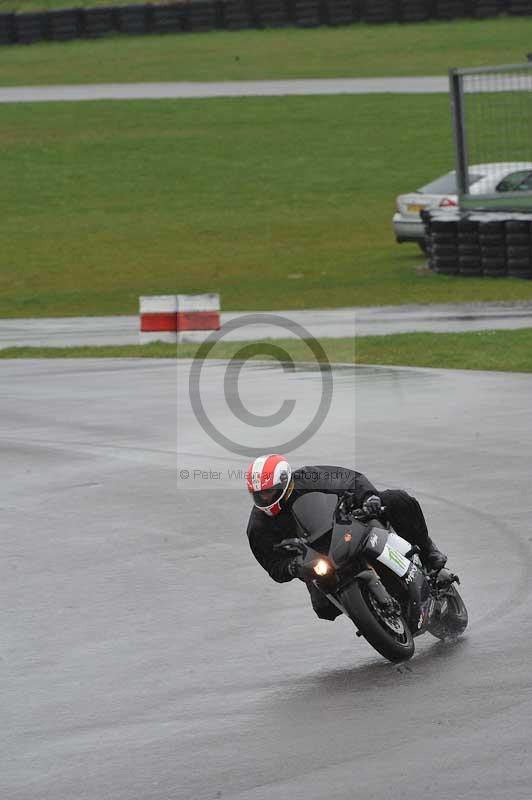 Motorcycle action photographs;anglesey circuit;anglesey trackday photographs;event digital images;eventdigitalimages;no limits trackday;oulton park circuit cheshire;peter wileman photography;trackday;trackday digital images;trackday photos;ty croes circuit wales