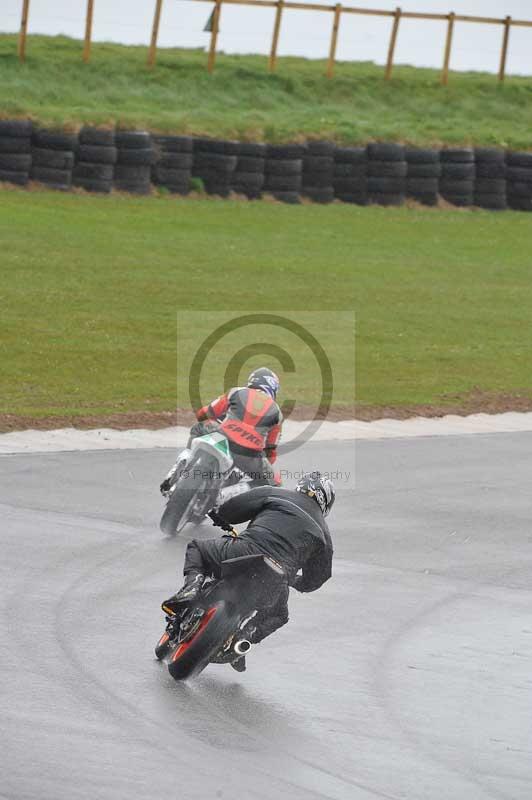 Motorcycle action photographs;anglesey circuit;anglesey trackday photographs;event digital images;eventdigitalimages;no limits trackday;oulton park circuit cheshire;peter wileman photography;trackday;trackday digital images;trackday photos;ty croes circuit wales