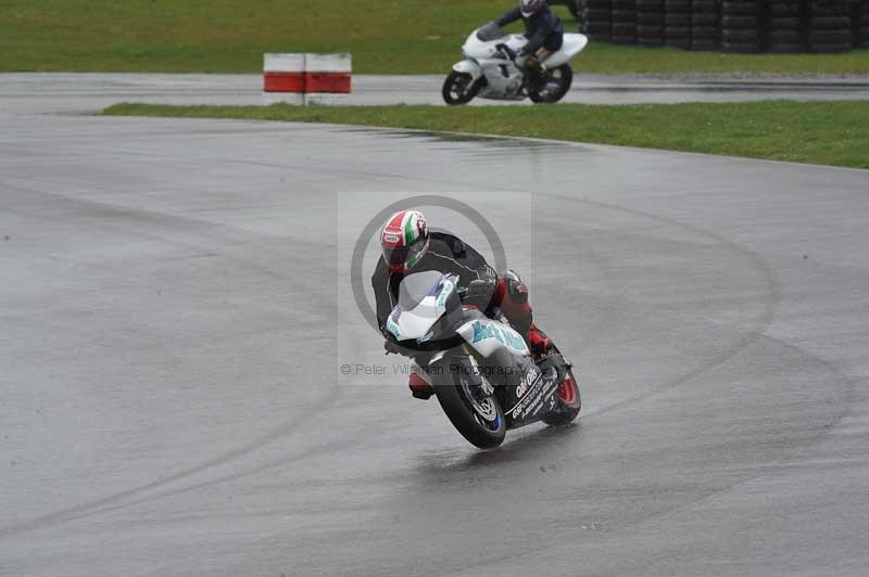 Motorcycle action photographs;anglesey circuit;anglesey trackday photographs;event digital images;eventdigitalimages;no limits trackday;oulton park circuit cheshire;peter wileman photography;trackday;trackday digital images;trackday photos;ty croes circuit wales