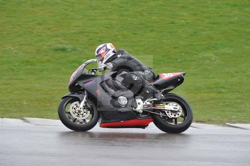 Motorcycle action photographs;anglesey circuit;anglesey trackday photographs;event digital images;eventdigitalimages;no limits trackday;oulton park circuit cheshire;peter wileman photography;trackday;trackday digital images;trackday photos;ty croes circuit wales