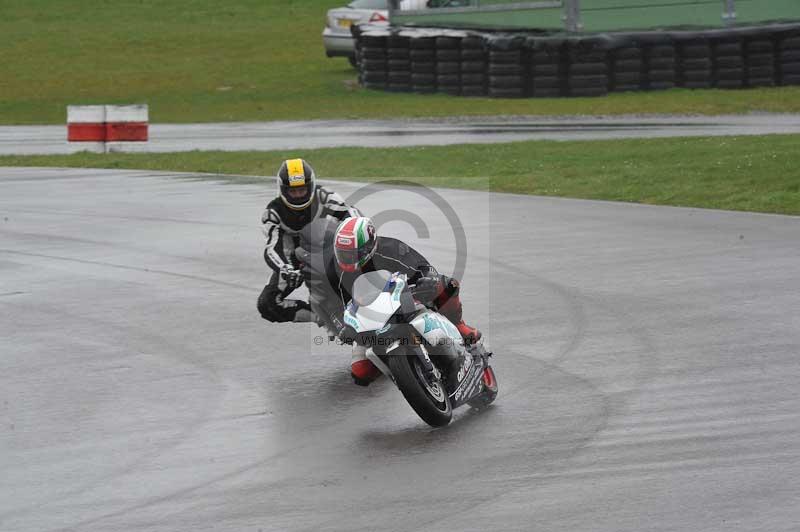 Motorcycle action photographs;anglesey circuit;anglesey trackday photographs;event digital images;eventdigitalimages;no limits trackday;oulton park circuit cheshire;peter wileman photography;trackday;trackday digital images;trackday photos;ty croes circuit wales