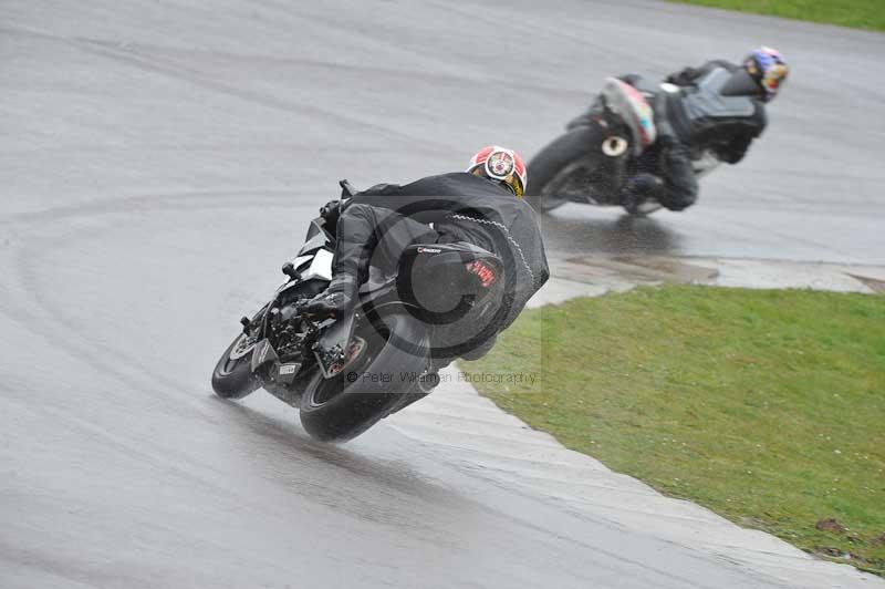 Motorcycle action photographs;anglesey circuit;anglesey trackday photographs;event digital images;eventdigitalimages;no limits trackday;oulton park circuit cheshire;peter wileman photography;trackday;trackday digital images;trackday photos;ty croes circuit wales