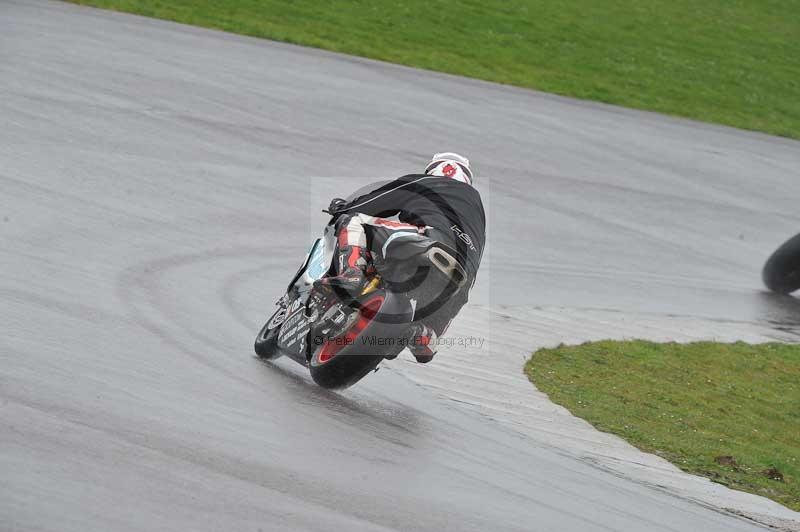 Motorcycle action photographs;anglesey circuit;anglesey trackday photographs;event digital images;eventdigitalimages;no limits trackday;oulton park circuit cheshire;peter wileman photography;trackday;trackday digital images;trackday photos;ty croes circuit wales