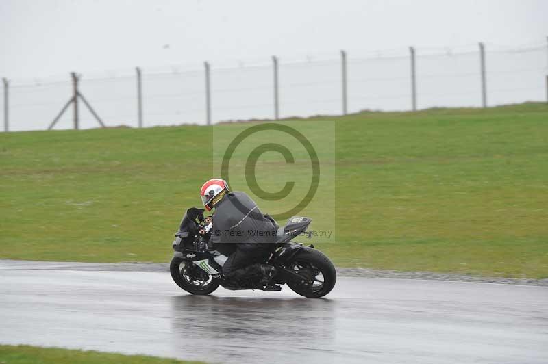 Motorcycle action photographs;anglesey circuit;anglesey trackday photographs;event digital images;eventdigitalimages;no limits trackday;oulton park circuit cheshire;peter wileman photography;trackday;trackday digital images;trackday photos;ty croes circuit wales