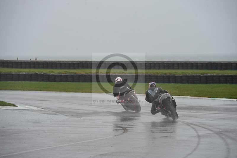 Motorcycle action photographs;anglesey circuit;anglesey trackday photographs;event digital images;eventdigitalimages;no limits trackday;oulton park circuit cheshire;peter wileman photography;trackday;trackday digital images;trackday photos;ty croes circuit wales