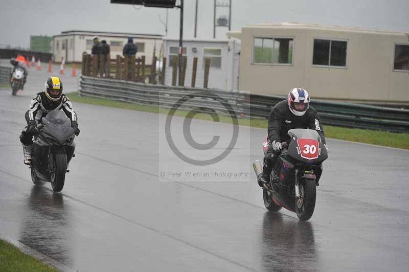 Motorcycle action photographs;anglesey circuit;anglesey trackday photographs;event digital images;eventdigitalimages;no limits trackday;oulton park circuit cheshire;peter wileman photography;trackday;trackday digital images;trackday photos;ty croes circuit wales