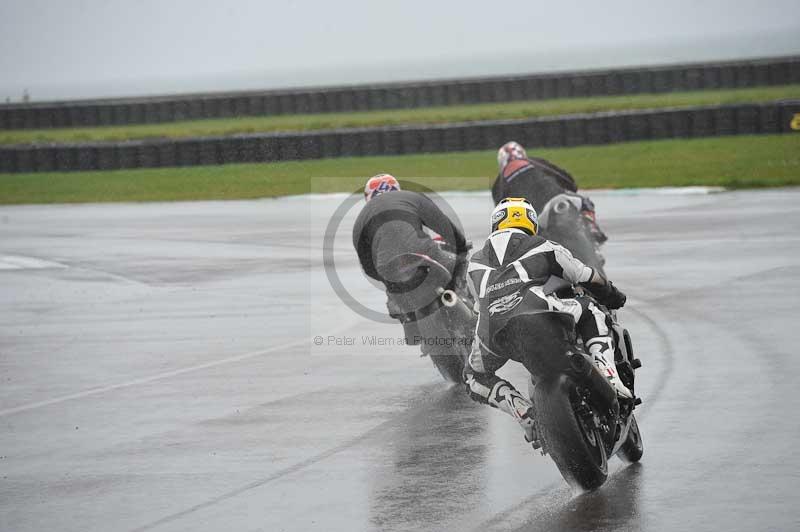 Motorcycle action photographs;anglesey circuit;anglesey trackday photographs;event digital images;eventdigitalimages;no limits trackday;oulton park circuit cheshire;peter wileman photography;trackday;trackday digital images;trackday photos;ty croes circuit wales