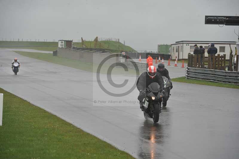 Motorcycle action photographs;anglesey circuit;anglesey trackday photographs;event digital images;eventdigitalimages;no limits trackday;oulton park circuit cheshire;peter wileman photography;trackday;trackday digital images;trackday photos;ty croes circuit wales