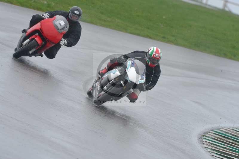 Motorcycle action photographs;anglesey circuit;anglesey trackday photographs;event digital images;eventdigitalimages;no limits trackday;oulton park circuit cheshire;peter wileman photography;trackday;trackday digital images;trackday photos;ty croes circuit wales