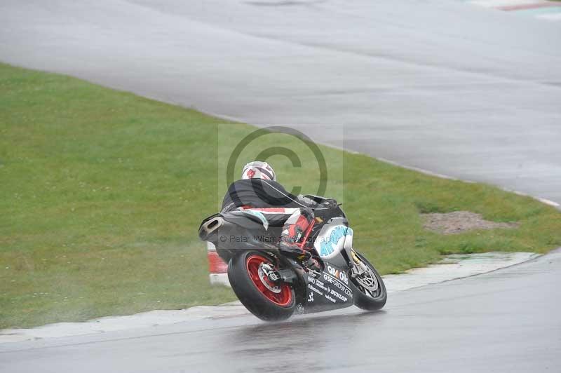 Motorcycle action photographs;anglesey circuit;anglesey trackday photographs;event digital images;eventdigitalimages;no limits trackday;oulton park circuit cheshire;peter wileman photography;trackday;trackday digital images;trackday photos;ty croes circuit wales