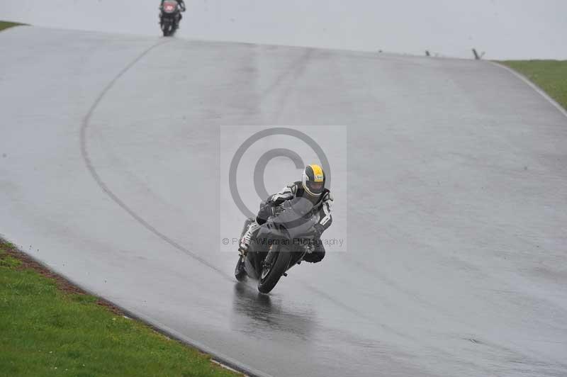 Motorcycle action photographs;anglesey circuit;anglesey trackday photographs;event digital images;eventdigitalimages;no limits trackday;oulton park circuit cheshire;peter wileman photography;trackday;trackday digital images;trackday photos;ty croes circuit wales