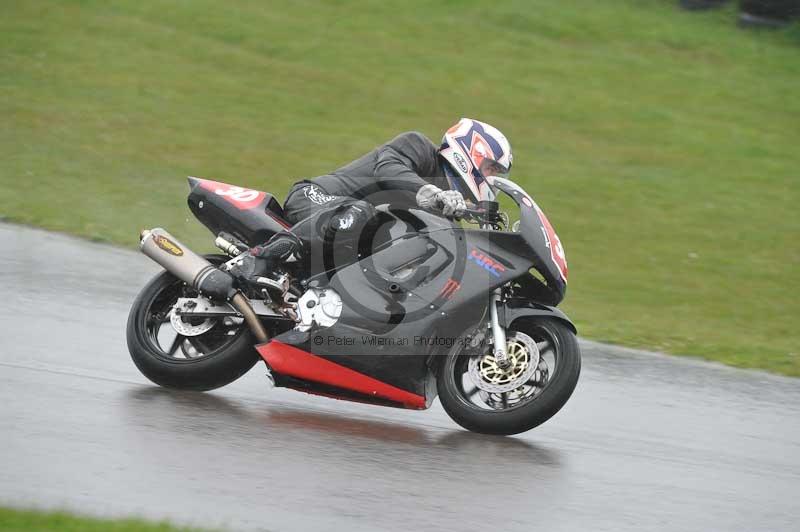 Motorcycle action photographs;anglesey circuit;anglesey trackday photographs;event digital images;eventdigitalimages;no limits trackday;oulton park circuit cheshire;peter wileman photography;trackday;trackday digital images;trackday photos;ty croes circuit wales