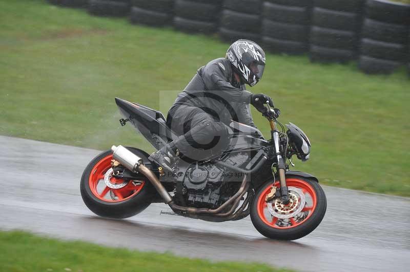 Motorcycle action photographs;anglesey circuit;anglesey trackday photographs;event digital images;eventdigitalimages;no limits trackday;oulton park circuit cheshire;peter wileman photography;trackday;trackday digital images;trackday photos;ty croes circuit wales