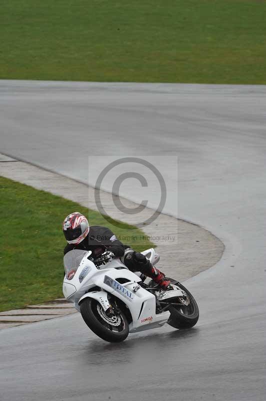 Motorcycle action photographs;anglesey circuit;anglesey trackday photographs;event digital images;eventdigitalimages;no limits trackday;oulton park circuit cheshire;peter wileman photography;trackday;trackday digital images;trackday photos;ty croes circuit wales