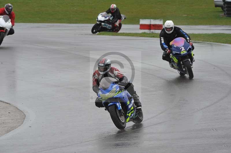 Motorcycle action photographs;anglesey circuit;anglesey trackday photographs;event digital images;eventdigitalimages;no limits trackday;oulton park circuit cheshire;peter wileman photography;trackday;trackday digital images;trackday photos;ty croes circuit wales