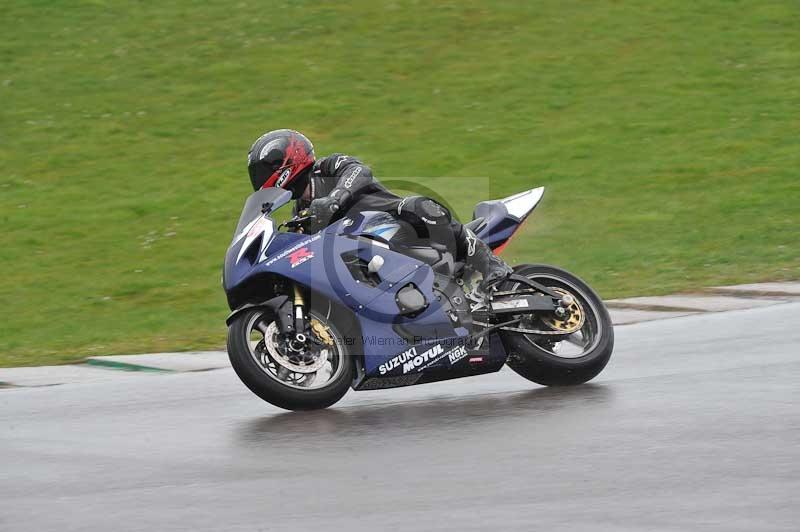 Motorcycle action photographs;anglesey circuit;anglesey trackday photographs;event digital images;eventdigitalimages;no limits trackday;oulton park circuit cheshire;peter wileman photography;trackday;trackday digital images;trackday photos;ty croes circuit wales