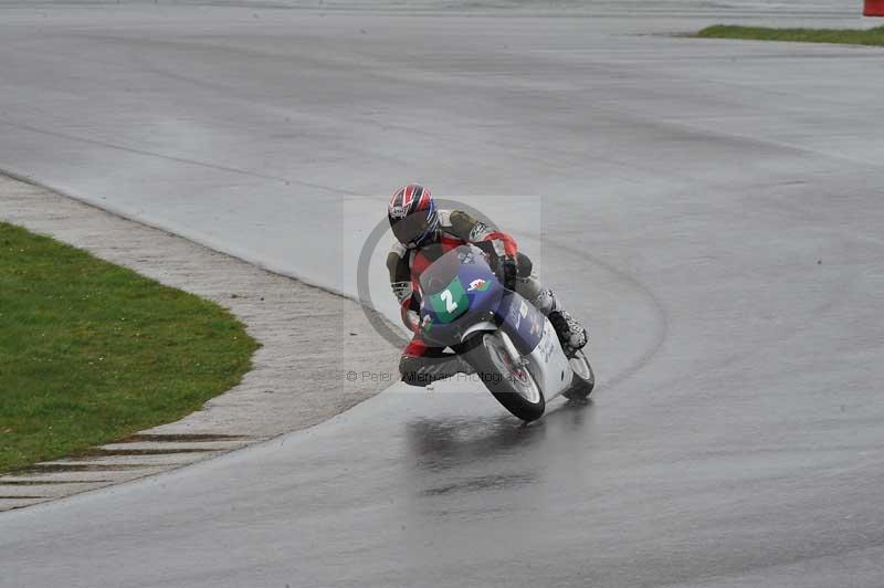 Motorcycle action photographs;anglesey circuit;anglesey trackday photographs;event digital images;eventdigitalimages;no limits trackday;oulton park circuit cheshire;peter wileman photography;trackday;trackday digital images;trackday photos;ty croes circuit wales