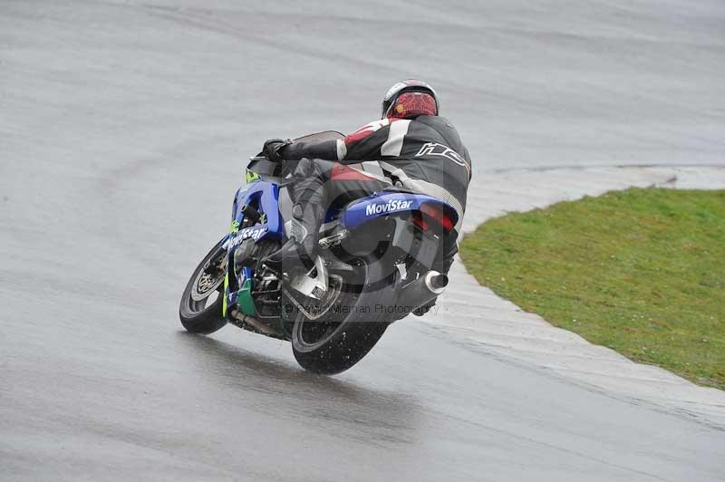 Motorcycle action photographs;anglesey circuit;anglesey trackday photographs;event digital images;eventdigitalimages;no limits trackday;oulton park circuit cheshire;peter wileman photography;trackday;trackday digital images;trackday photos;ty croes circuit wales