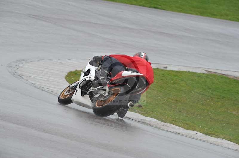 Motorcycle action photographs;anglesey circuit;anglesey trackday photographs;event digital images;eventdigitalimages;no limits trackday;oulton park circuit cheshire;peter wileman photography;trackday;trackday digital images;trackday photos;ty croes circuit wales