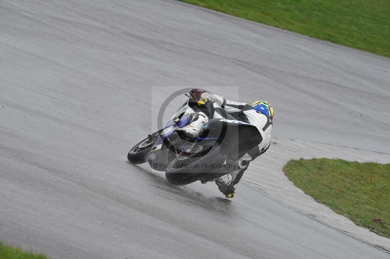 Motorcycle action photographs;anglesey circuit;anglesey trackday photographs;event digital images;eventdigitalimages;no limits trackday;oulton park circuit cheshire;peter wileman photography;trackday;trackday digital images;trackday photos;ty croes circuit wales