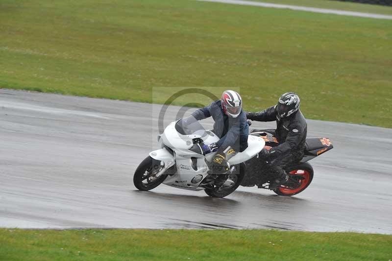 Motorcycle action photographs;anglesey circuit;anglesey trackday photographs;event digital images;eventdigitalimages;no limits trackday;oulton park circuit cheshire;peter wileman photography;trackday;trackday digital images;trackday photos;ty croes circuit wales