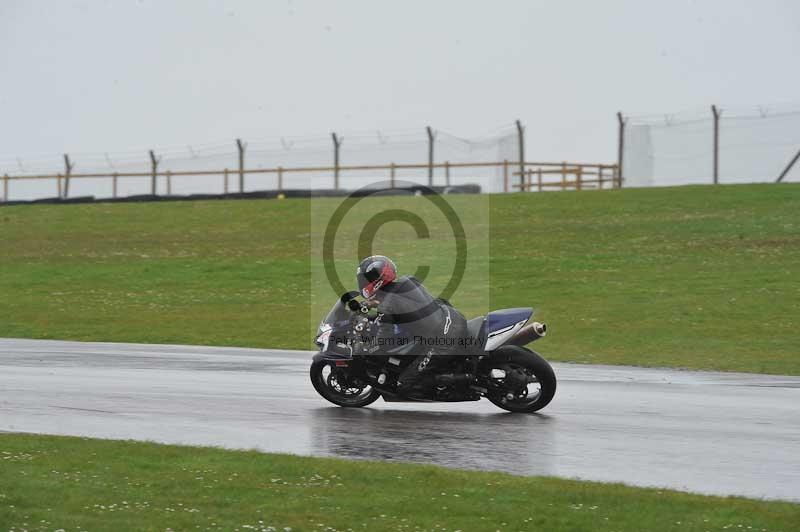 Motorcycle action photographs;anglesey circuit;anglesey trackday photographs;event digital images;eventdigitalimages;no limits trackday;oulton park circuit cheshire;peter wileman photography;trackday;trackday digital images;trackday photos;ty croes circuit wales