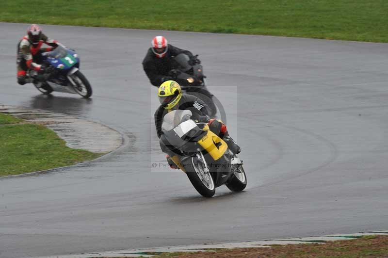 Motorcycle action photographs;anglesey circuit;anglesey trackday photographs;event digital images;eventdigitalimages;no limits trackday;oulton park circuit cheshire;peter wileman photography;trackday;trackday digital images;trackday photos;ty croes circuit wales