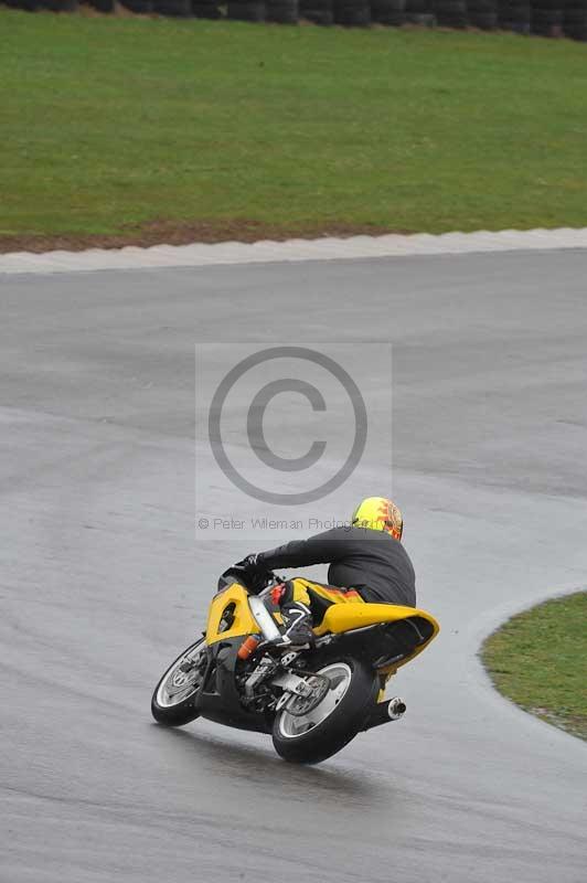 Motorcycle action photographs;anglesey circuit;anglesey trackday photographs;event digital images;eventdigitalimages;no limits trackday;oulton park circuit cheshire;peter wileman photography;trackday;trackday digital images;trackday photos;ty croes circuit wales