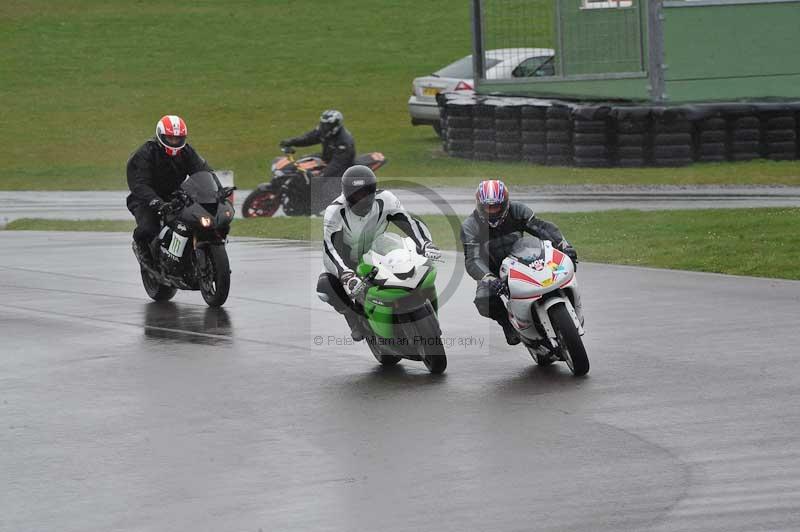 Motorcycle action photographs;anglesey circuit;anglesey trackday photographs;event digital images;eventdigitalimages;no limits trackday;oulton park circuit cheshire;peter wileman photography;trackday;trackday digital images;trackday photos;ty croes circuit wales