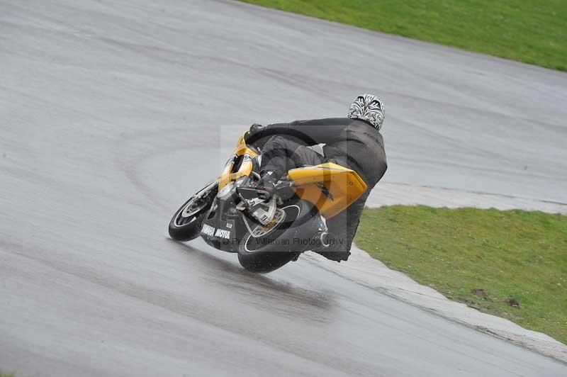 Motorcycle action photographs;anglesey circuit;anglesey trackday photographs;event digital images;eventdigitalimages;no limits trackday;oulton park circuit cheshire;peter wileman photography;trackday;trackday digital images;trackday photos;ty croes circuit wales