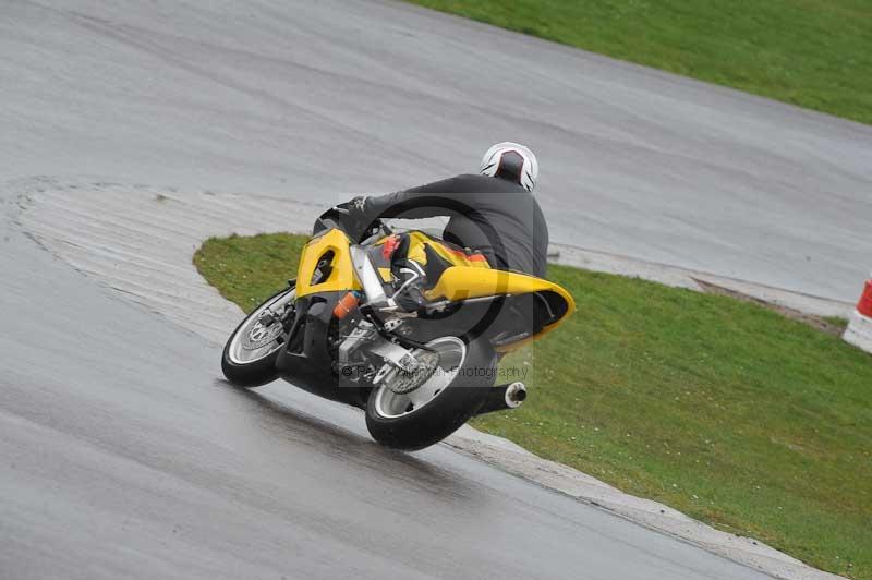 Motorcycle action photographs;anglesey circuit;anglesey trackday photographs;event digital images;eventdigitalimages;no limits trackday;oulton park circuit cheshire;peter wileman photography;trackday;trackday digital images;trackday photos;ty croes circuit wales