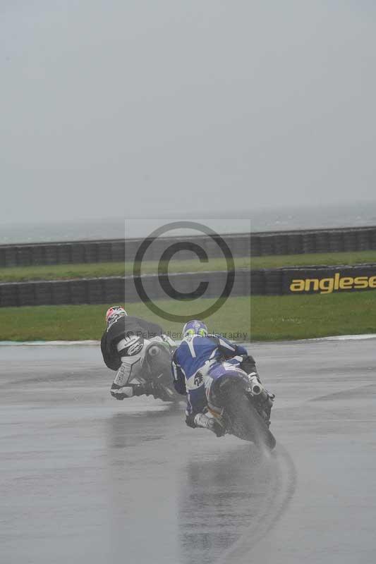 Motorcycle action photographs;anglesey circuit;anglesey trackday photographs;event digital images;eventdigitalimages;no limits trackday;oulton park circuit cheshire;peter wileman photography;trackday;trackday digital images;trackday photos;ty croes circuit wales