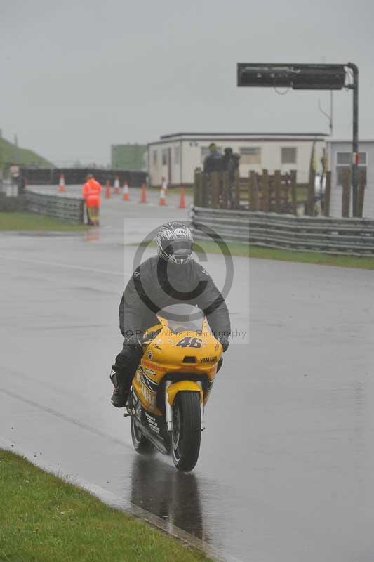 Motorcycle action photographs;anglesey circuit;anglesey trackday photographs;event digital images;eventdigitalimages;no limits trackday;oulton park circuit cheshire;peter wileman photography;trackday;trackday digital images;trackday photos;ty croes circuit wales