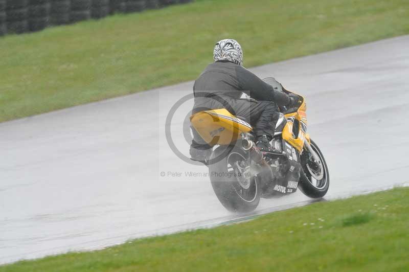 Motorcycle action photographs;anglesey circuit;anglesey trackday photographs;event digital images;eventdigitalimages;no limits trackday;oulton park circuit cheshire;peter wileman photography;trackday;trackday digital images;trackday photos;ty croes circuit wales