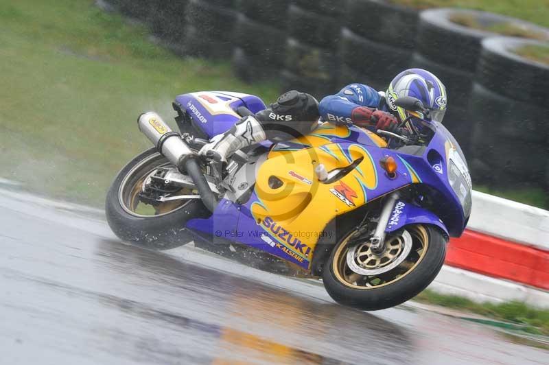 Motorcycle action photographs;anglesey circuit;anglesey trackday photographs;event digital images;eventdigitalimages;no limits trackday;oulton park circuit cheshire;peter wileman photography;trackday;trackday digital images;trackday photos;ty croes circuit wales