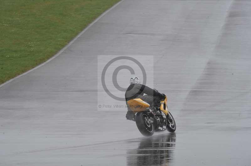 Motorcycle action photographs;anglesey circuit;anglesey trackday photographs;event digital images;eventdigitalimages;no limits trackday;oulton park circuit cheshire;peter wileman photography;trackday;trackday digital images;trackday photos;ty croes circuit wales