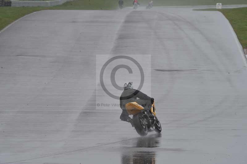 Motorcycle action photographs;anglesey circuit;anglesey trackday photographs;event digital images;eventdigitalimages;no limits trackday;oulton park circuit cheshire;peter wileman photography;trackday;trackday digital images;trackday photos;ty croes circuit wales