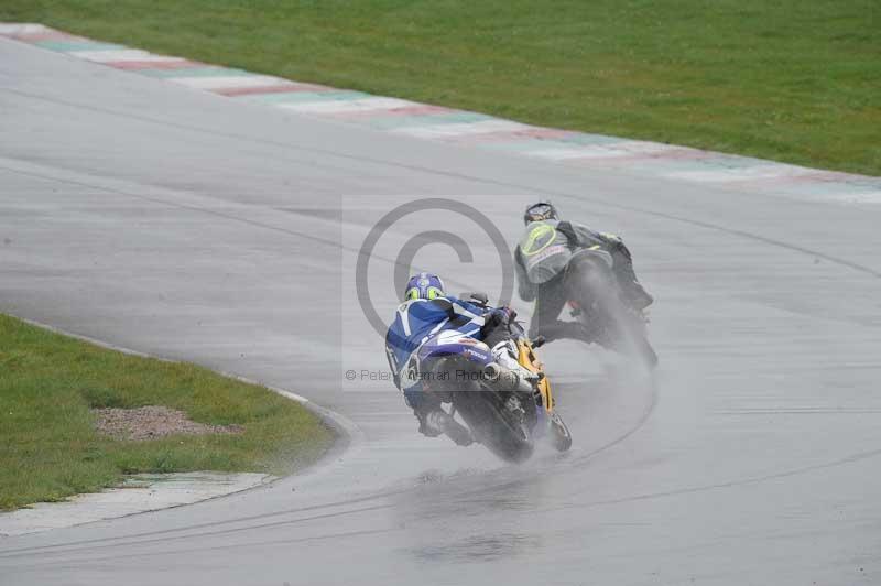 Motorcycle action photographs;anglesey circuit;anglesey trackday photographs;event digital images;eventdigitalimages;no limits trackday;oulton park circuit cheshire;peter wileman photography;trackday;trackday digital images;trackday photos;ty croes circuit wales