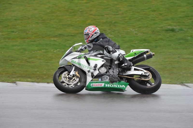 Motorcycle action photographs;anglesey circuit;anglesey trackday photographs;event digital images;eventdigitalimages;no limits trackday;oulton park circuit cheshire;peter wileman photography;trackday;trackday digital images;trackday photos;ty croes circuit wales