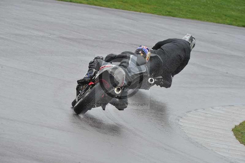 Motorcycle action photographs;anglesey circuit;anglesey trackday photographs;event digital images;eventdigitalimages;no limits trackday;oulton park circuit cheshire;peter wileman photography;trackday;trackday digital images;trackday photos;ty croes circuit wales