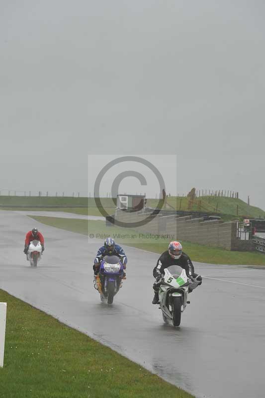 Motorcycle action photographs;anglesey circuit;anglesey trackday photographs;event digital images;eventdigitalimages;no limits trackday;oulton park circuit cheshire;peter wileman photography;trackday;trackday digital images;trackday photos;ty croes circuit wales