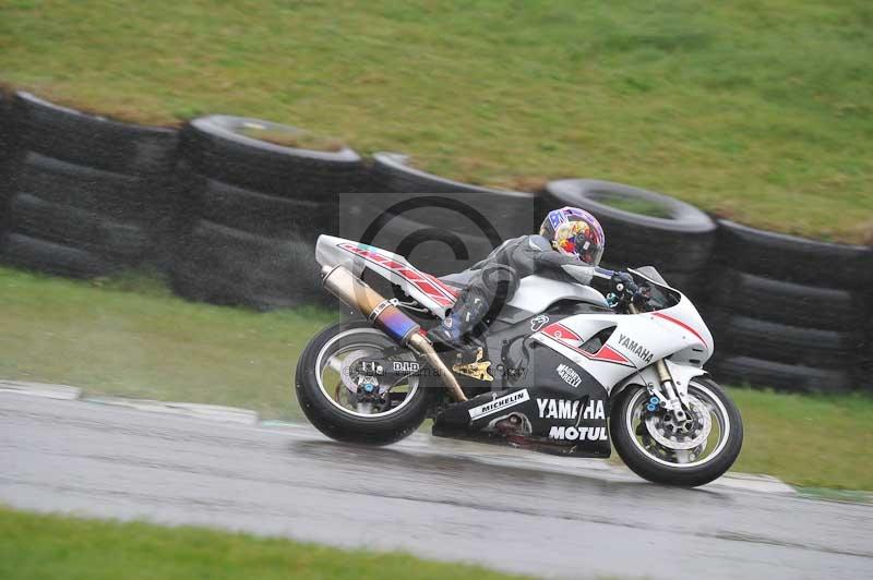 Motorcycle action photographs;anglesey circuit;anglesey trackday photographs;event digital images;eventdigitalimages;no limits trackday;oulton park circuit cheshire;peter wileman photography;trackday;trackday digital images;trackday photos;ty croes circuit wales