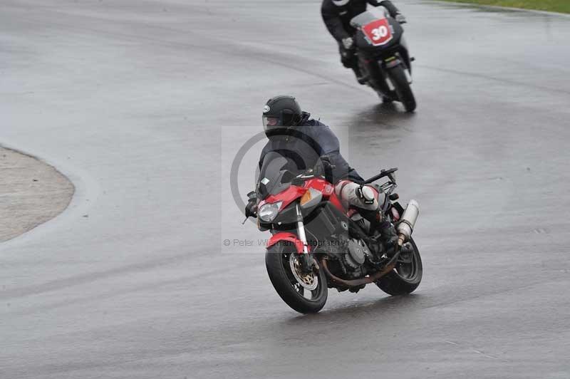 Motorcycle action photographs;anglesey circuit;anglesey trackday photographs;event digital images;eventdigitalimages;no limits trackday;oulton park circuit cheshire;peter wileman photography;trackday;trackday digital images;trackday photos;ty croes circuit wales