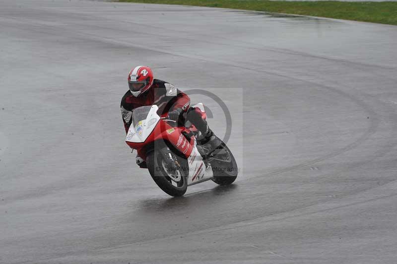 Motorcycle action photographs;anglesey circuit;anglesey trackday photographs;event digital images;eventdigitalimages;no limits trackday;oulton park circuit cheshire;peter wileman photography;trackday;trackday digital images;trackday photos;ty croes circuit wales