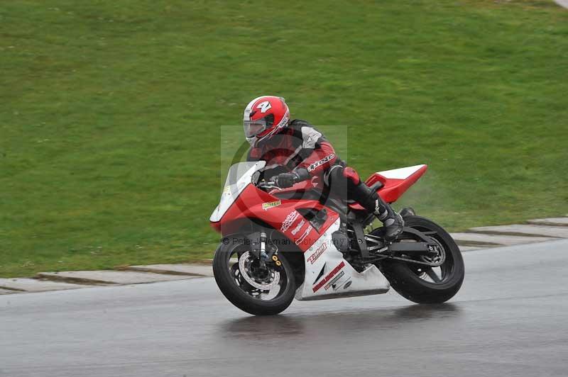 Motorcycle action photographs;anglesey circuit;anglesey trackday photographs;event digital images;eventdigitalimages;no limits trackday;oulton park circuit cheshire;peter wileman photography;trackday;trackday digital images;trackday photos;ty croes circuit wales