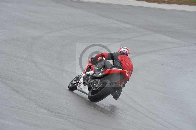 Motorcycle action photographs;anglesey circuit;anglesey trackday photographs;event digital images;eventdigitalimages;no limits trackday;oulton park circuit cheshire;peter wileman photography;trackday;trackday digital images;trackday photos;ty croes circuit wales