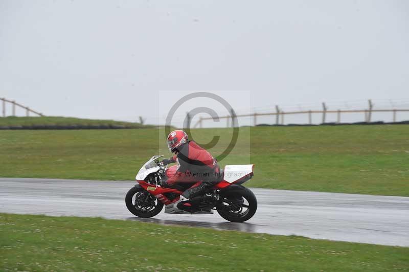 Motorcycle action photographs;anglesey circuit;anglesey trackday photographs;event digital images;eventdigitalimages;no limits trackday;oulton park circuit cheshire;peter wileman photography;trackday;trackday digital images;trackday photos;ty croes circuit wales