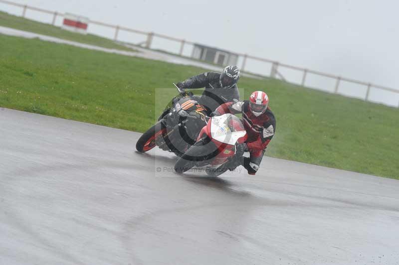 Motorcycle action photographs;anglesey circuit;anglesey trackday photographs;event digital images;eventdigitalimages;no limits trackday;oulton park circuit cheshire;peter wileman photography;trackday;trackday digital images;trackday photos;ty croes circuit wales