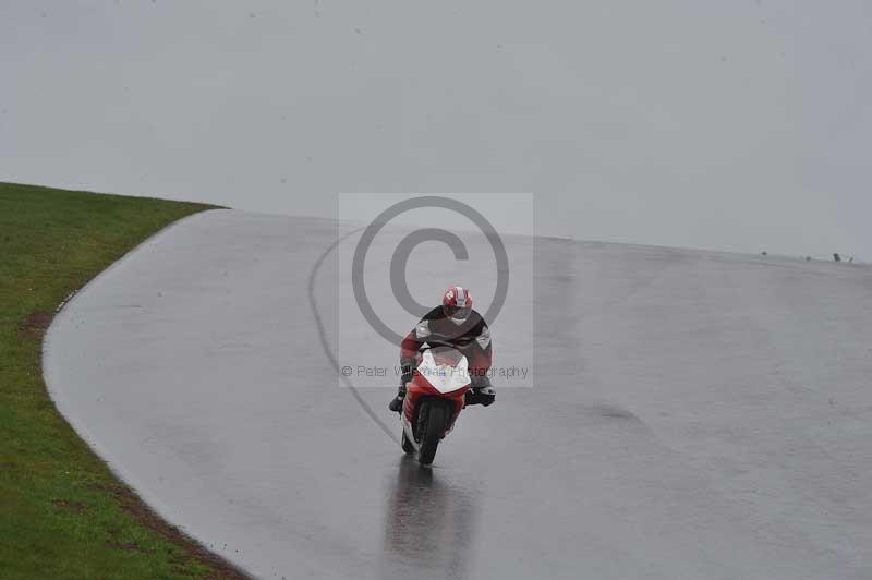 Motorcycle action photographs;anglesey circuit;anglesey trackday photographs;event digital images;eventdigitalimages;no limits trackday;oulton park circuit cheshire;peter wileman photography;trackday;trackday digital images;trackday photos;ty croes circuit wales